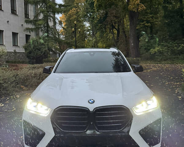 Белый БМВ Х5, объемом двигателя 3 л и пробегом 123 тыс. км за 55000 $, фото 1 на Automoto.ua