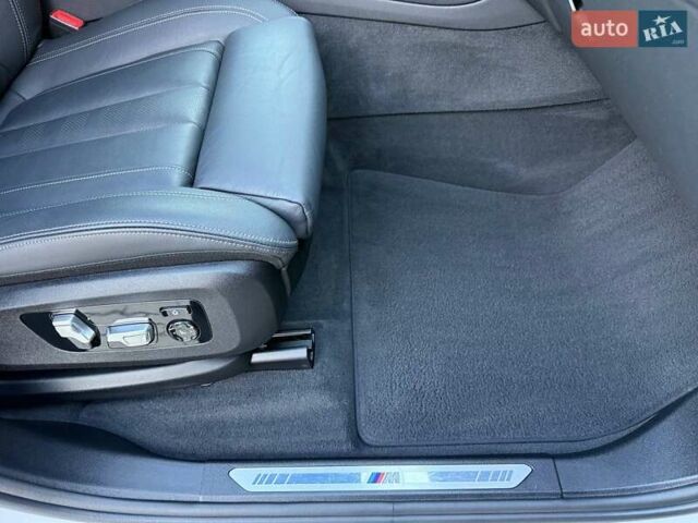 Белый БМВ Х5, объемом двигателя 3 л и пробегом 130 тыс. км за 58700 $, фото 45 на Automoto.ua