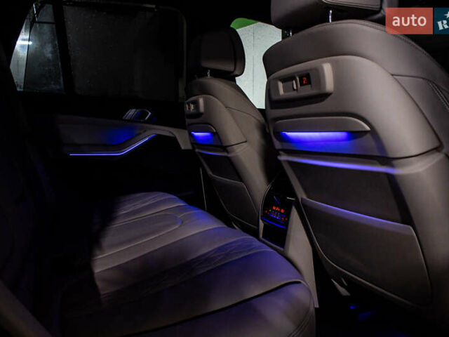 Белый БМВ Х5, объемом двигателя 4.4 л и пробегом 118 тыс. км за 57000 $, фото 21 на Automoto.ua