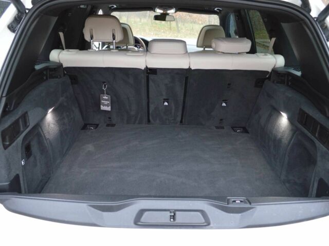 Белый БМВ Х5, объемом двигателя 3 л и пробегом 117 тыс. км за 56000 $, фото 17 на Automoto.ua