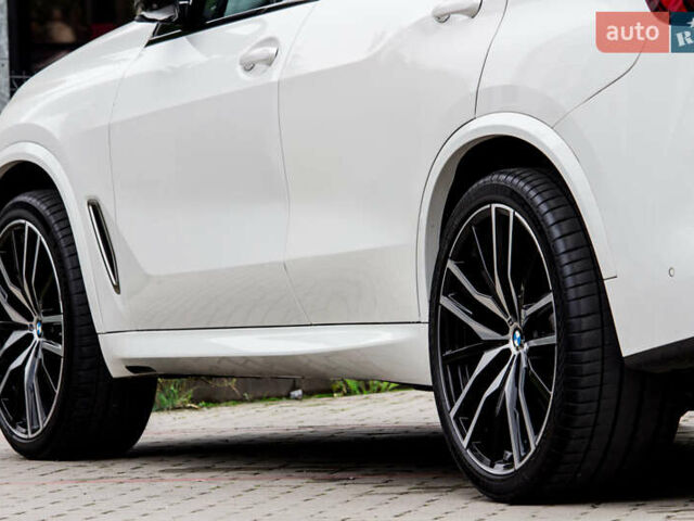 Білий БМВ Х5, об'ємом двигуна 4.39 л та пробігом 78 тис. км за 60500 $, фото 33 на Automoto.ua