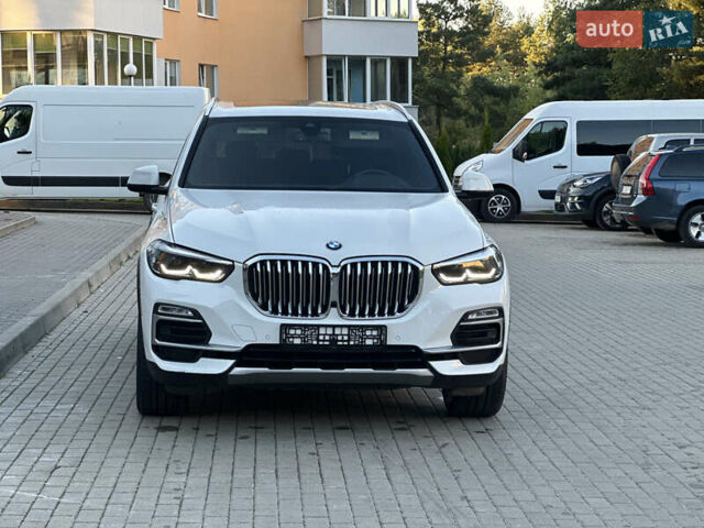 Белый БМВ Х5, объемом двигателя 0 л и пробегом 63 тыс. км за 44500 $, фото 6 на Automoto.ua