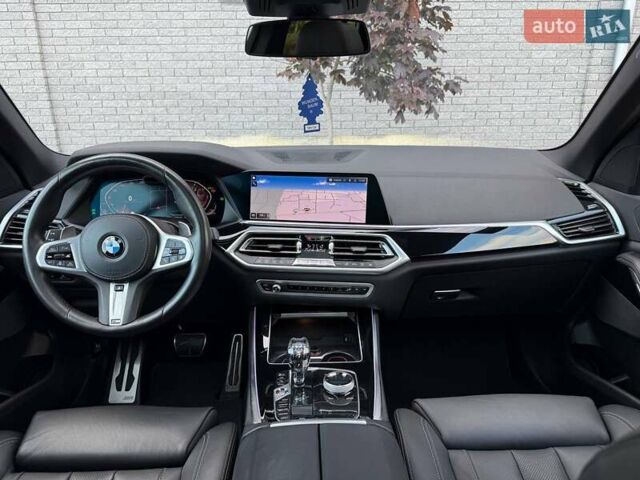 Белый БМВ Х5, объемом двигателя 3 л и пробегом 130 тыс. км за 58700 $, фото 60 на Automoto.ua