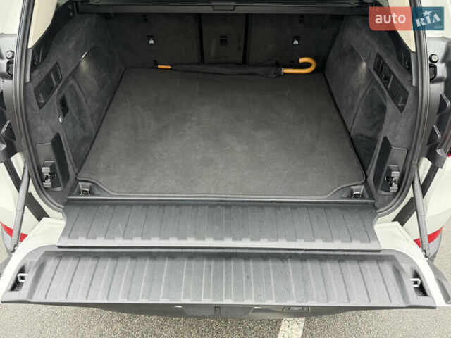 Белый БМВ Х5, объемом двигателя 2 л и пробегом 68 тыс. км за 56500 $, фото 40 на Automoto.ua