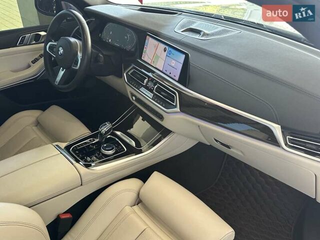 Белый БМВ Х5, объемом двигателя 3 л и пробегом 74 тыс. км за 52800 $, фото 23 на Automoto.ua