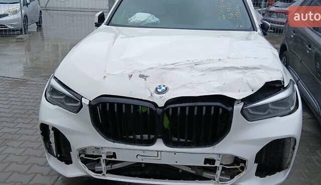 Білий БМВ Х5, об'ємом двигуна 3 л та пробігом 120 тис. км за 29500 $, фото 2 на Automoto.ua