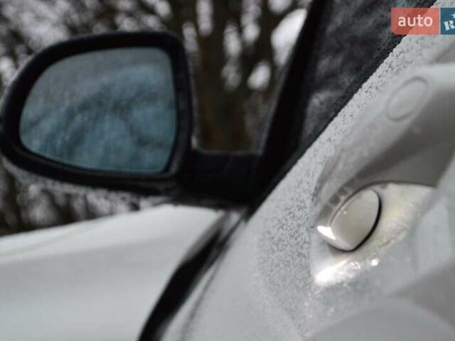 Белый БМВ Х5, объемом двигателя 3 л и пробегом 117 тыс. км за 56000 $, фото 10 на Automoto.ua