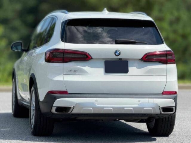 Білий БМВ Х5, об'ємом двигуна 0 л та пробігом 40 тис. км за 20000 $, фото 3 на Automoto.ua