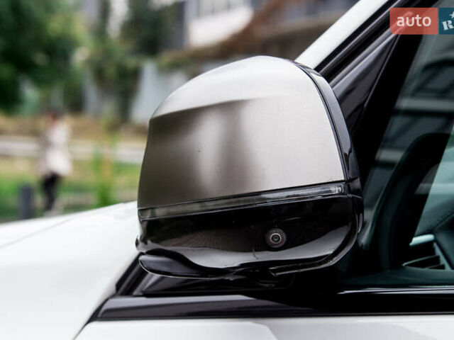 Белый БМВ Х5, объемом двигателя 4.39 л и пробегом 78 тыс. км за 68000 $, фото 18 на Automoto.ua