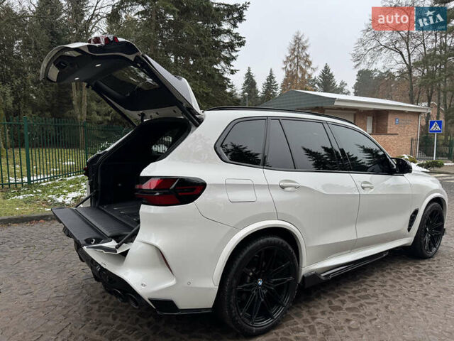 Белый БМВ Х5, объемом двигателя 3 л и пробегом 125 тыс. км за 51000 $, фото 12 на Automoto.ua
