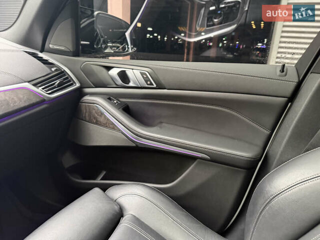 Белый БМВ Х5, объемом двигателя 3 л и пробегом 63 тыс. км за 45000 $, фото 18 на Automoto.ua