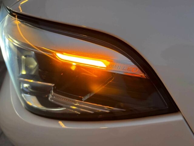 Білий БМВ Х5, об'ємом двигуна 2 л та пробігом 67 тис. км за 31000 $, фото 23 на Automoto.ua