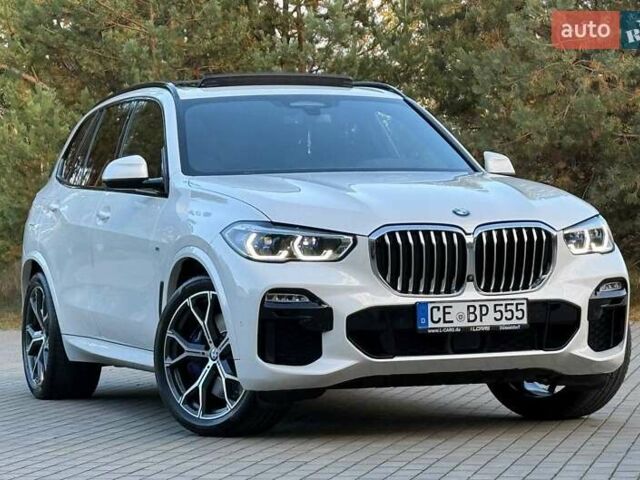 Белый БМВ Х5, объемом двигателя 3 л и пробегом 130 тыс. км за 58700 $, фото 26 на Automoto.ua