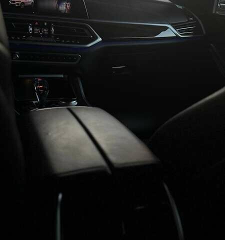 Белый БМВ Х5, объемом двигателя 3 л и пробегом 59 тыс. км за 46000 $, фото 22 на Automoto.ua