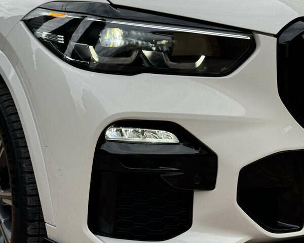 Білий БМВ Х5, об'ємом двигуна 3 л та пробігом 124 тис. км за 53900 $, фото 6 на Automoto.ua