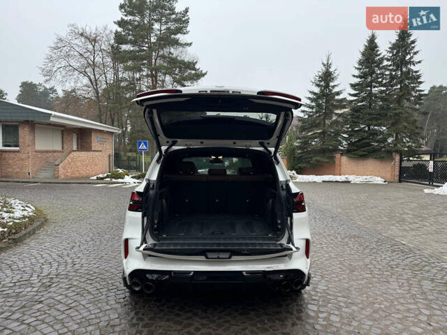 Белый БМВ Х5, объемом двигателя 3 л и пробегом 125 тыс. км за 51000 $, фото 13 на Automoto.ua