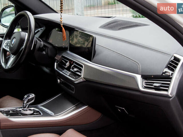 Белый БМВ Х5, объемом двигателя 4.39 л и пробегом 78 тыс. км за 68000 $, фото 72 на Automoto.ua