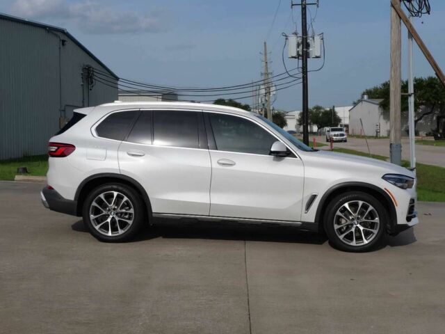 Белый БМВ Х5, объемом двигателя 3 л и пробегом 49 тыс. км за 42200 $, фото 7 на Automoto.ua