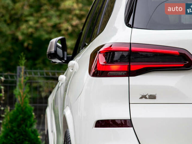 Белый БМВ Х5, объемом двигателя 4.39 л и пробегом 78 тыс. км за 68000 $, фото 29 на Automoto.ua