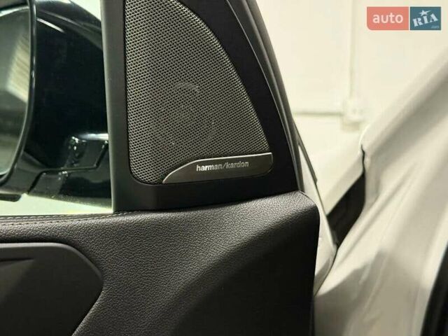 Білий БМВ Х5, об'ємом двигуна 3 л та пробігом 65 тис. км за 22600 $, фото 9 на Automoto.ua