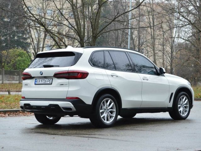 Белый БМВ Х5, объемом двигателя 3 л и пробегом 117 тыс. км за 56000 $, фото 6 на Automoto.ua