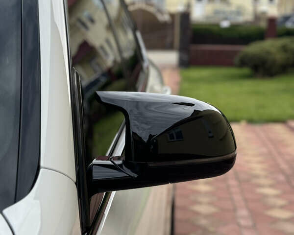 Белый БМВ Х5, объемом двигателя 3 л и пробегом 124 тыс. км за 49000 $, фото 24 на Automoto.ua