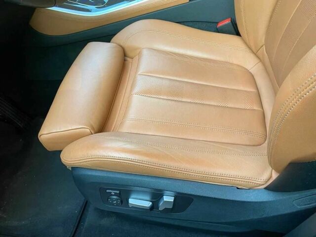 Белый БМВ Х5, объемом двигателя 3 л и пробегом 35 тыс. км за 45000 $, фото 6 на Automoto.ua