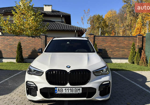 Белый БМВ Х5, объемом двигателя 2.99 л и пробегом 135 тыс. км за 61900 $, фото 2 на Automoto.ua