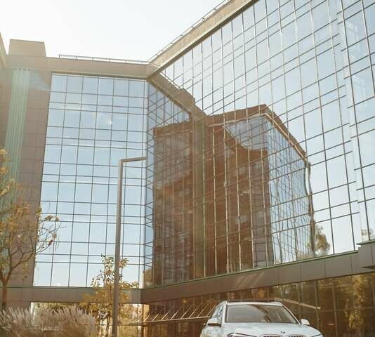 Белый БМВ Х5, объемом двигателя 2 л и пробегом 77 тыс. км за 50700 $, фото 10 на Automoto.ua