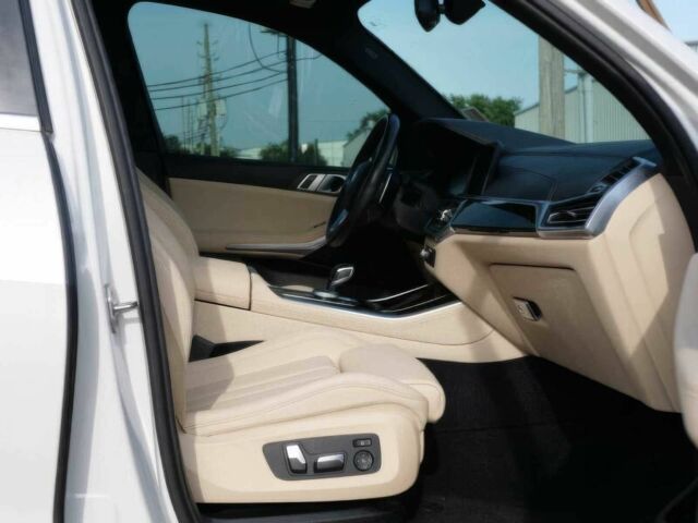 Белый БМВ Х5, объемом двигателя 3 л и пробегом 49 тыс. км за 42200 $, фото 8 на Automoto.ua