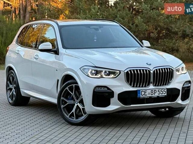 Белый БМВ Х5, объемом двигателя 3 л и пробегом 130 тыс. км за 58700 $, фото 6 на Automoto.ua