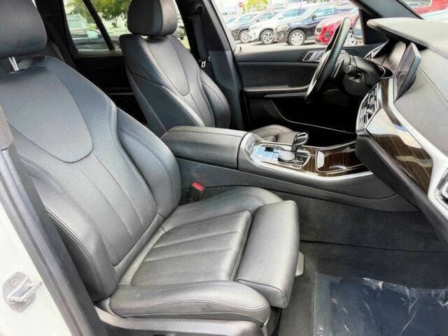 БМВ Х5 2020 в Тернополе на Automoto.ua Белый БМВ Х5, объемом двигателя 3 л и пробегом 33 тыс. км за 8500 $, фото 9 на Automoto.ua