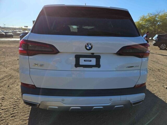 Белый БМВ Х5, объемом двигателя 3 л и пробегом 225 тыс. км за 43000 $, фото 15 на Automoto.ua