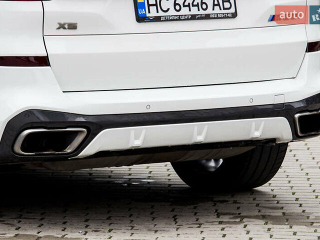 Белый БМВ Х5, объемом двигателя 4.39 л и пробегом 78 тыс. км за 68000 $, фото 32 на Automoto.ua