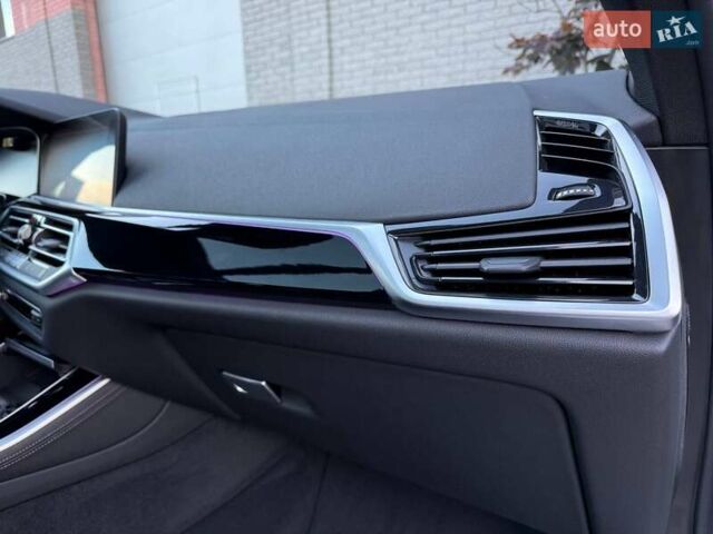 Белый БМВ Х5, объемом двигателя 3 л и пробегом 130 тыс. км за 58700 $, фото 48 на Automoto.ua