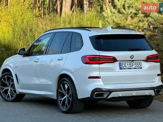 Белый БМВ Х5, объемом двигателя 3 л и пробегом 130 тыс. км за 58700 $, фото 27 на Automoto.ua