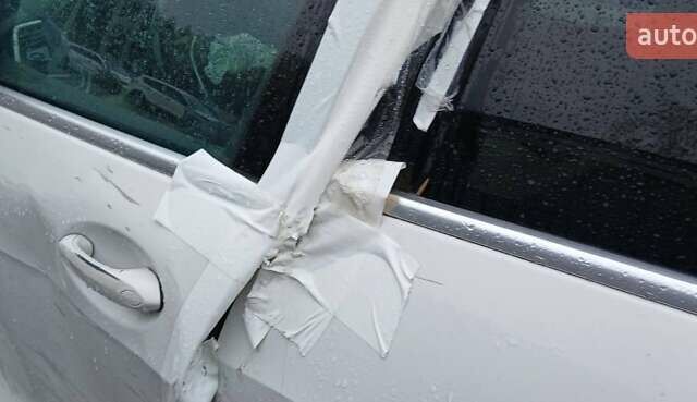 Білий БМВ Х5, об'ємом двигуна 3 л та пробігом 120 тис. км за 29500 $, фото 14 на Automoto.ua