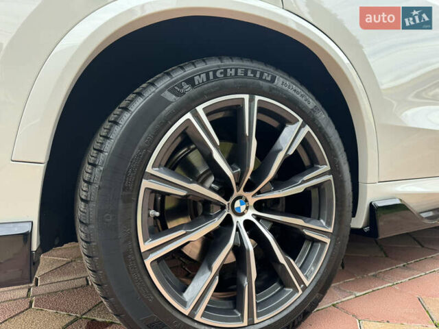 Білий БМВ Х5, об'ємом двигуна 3 л та пробігом 124 тис. км за 53900 $, фото 17 на Automoto.ua