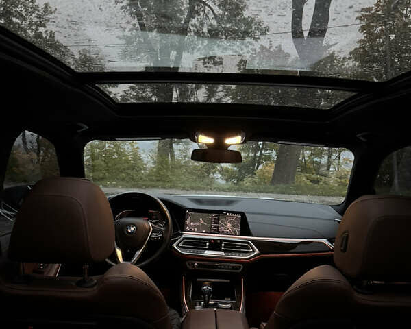 Белый БМВ Х5, объемом двигателя 3 л и пробегом 123 тыс. км за 55000 $, фото 15 на Automoto.ua