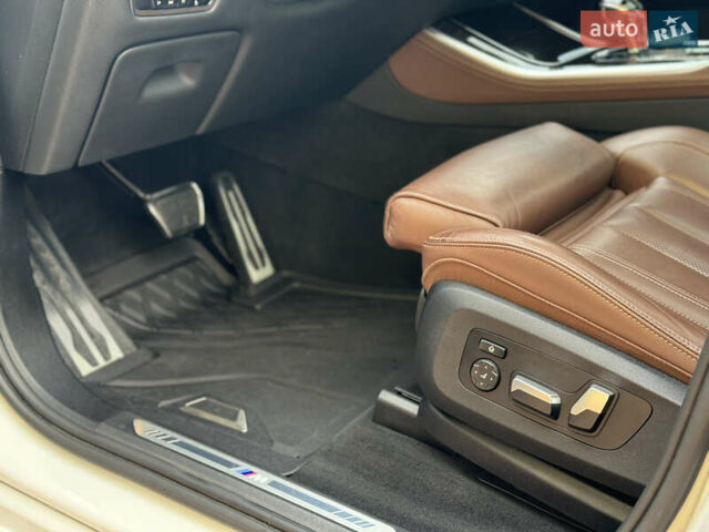 Белый БМВ Х5, объемом двигателя 3 л и пробегом 124 тыс. км за 49000 $, фото 45 на Automoto.ua