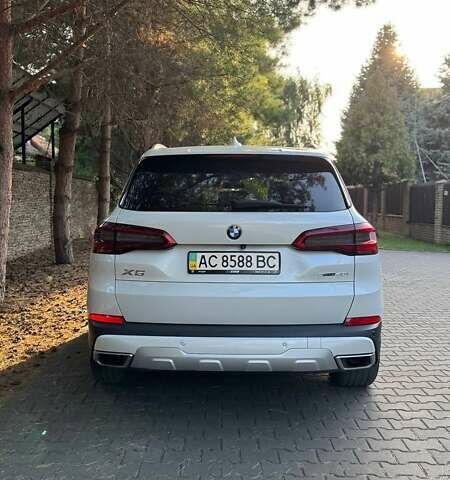 Белый БМВ Х5, объемом двигателя 3 л и пробегом 59 тыс. км за 46000 $, фото 12 на Automoto.ua