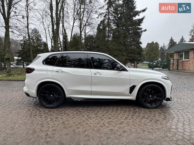Белый БМВ Х5, объемом двигателя 3 л и пробегом 125 тыс. км за 51000 $, фото 7 на Automoto.ua