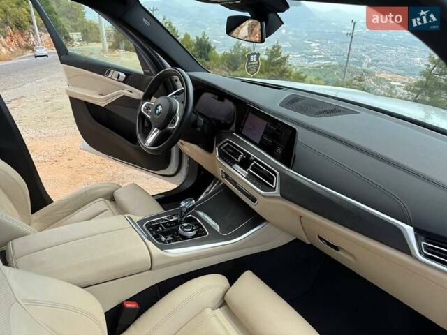 Белый БМВ Х5, объемом двигателя 2.99 л и пробегом 41 тыс. км за 74000 $, фото 15 на Automoto.ua