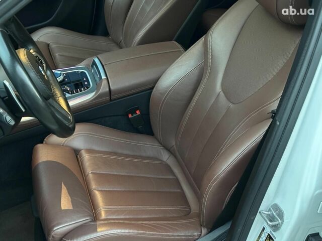 Белый БМВ Х5, объемом двигателя 3 л и пробегом 80 тыс. км за 55980 $, фото 13 на Automoto.ua