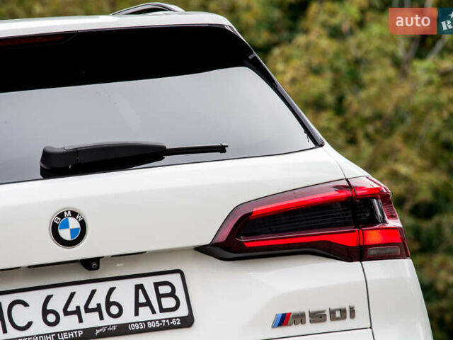 Білий БМВ Х5, об'ємом двигуна 4.39 л та пробігом 78 тис. км за 60500 $, фото 31 на Automoto.ua