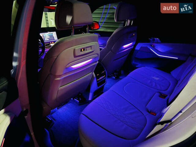 Белый БМВ Х5, объемом двигателя 4.4 л и пробегом 118 тыс. км за 57000 $, фото 95 на Automoto.ua