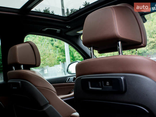 Белый БМВ Х5, объемом двигателя 4.39 л и пробегом 78 тыс. км за 68000 $, фото 64 на Automoto.ua