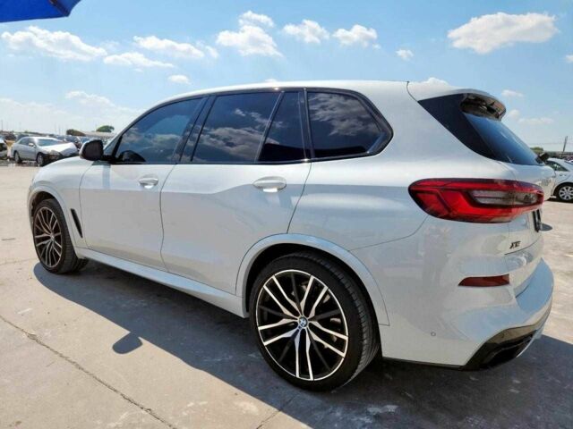 Білий БМВ Х5, об'ємом двигуна 4.4 л та пробігом 98 тис. км за 31000 $, фото 1 на Automoto.ua