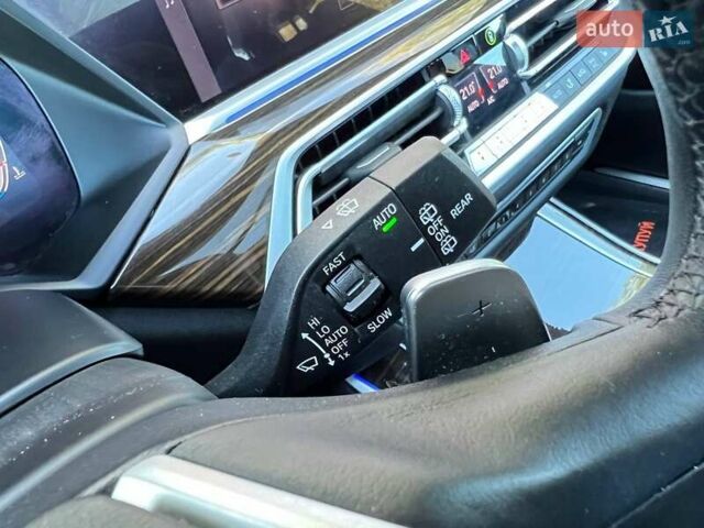 Белый БМВ Х5, объемом двигателя 3 л и пробегом 30 тыс. км за 55000 $, фото 23 на Automoto.ua