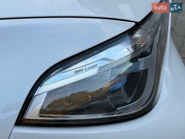 Белый БМВ Х5, объемом двигателя 3 л и пробегом 130 тыс. км за 58700 $, фото 89 на Automoto.ua